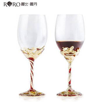 罗比·罗丹  龙凤对杯