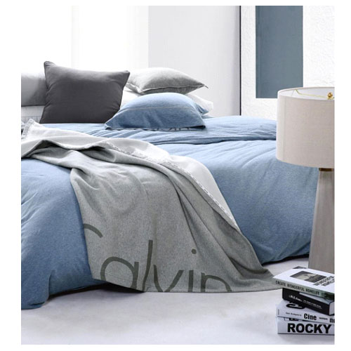 Calvin Klein BODY THROW 传统素色棉毯（浅灰）